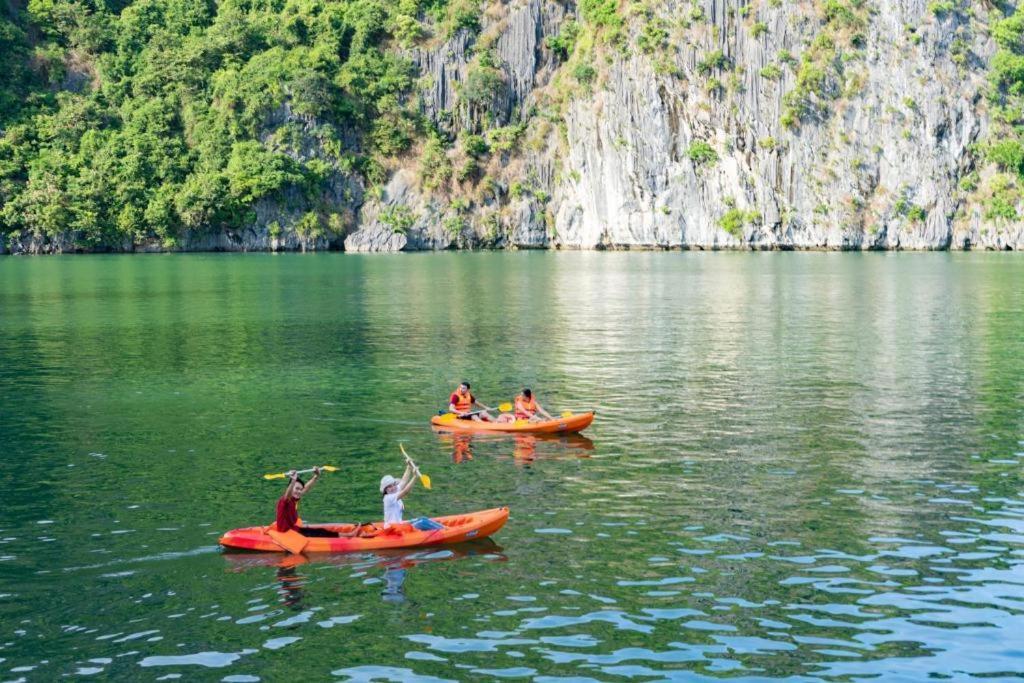 Hoang Phuc Hotel Dong Khe Sau Eksteriør billede